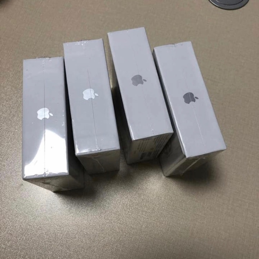 Original apple AirPods